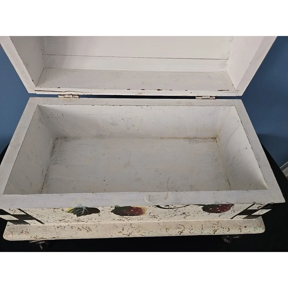 Vintage Wooden Kitchen Storage Box With Metal Legs For Fruits , Counter Top Deco